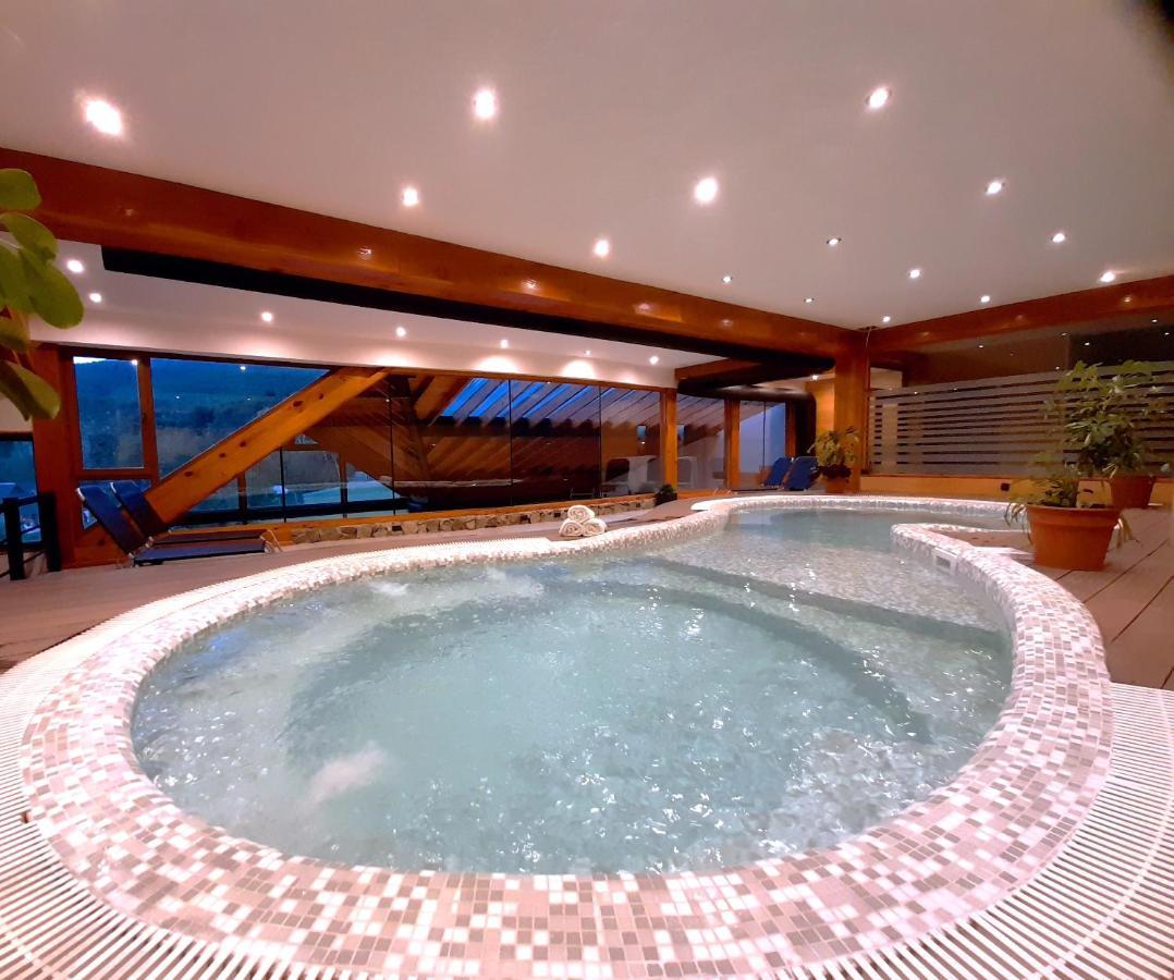 La Estancia Cabanas Вилья-ла-Ангостура Экстерьер фото